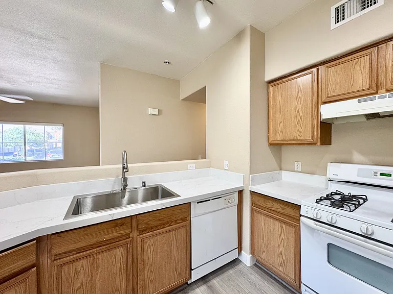 9303 Gilcrease Ave #1181 — Photo 23