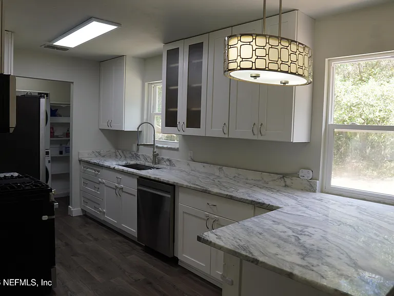 4085 Pier Station Rd E #1 — Photo 10