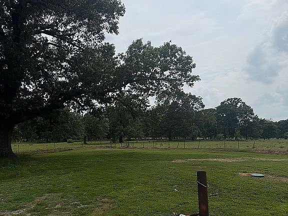 4th image of 1834 E 2100th Rd