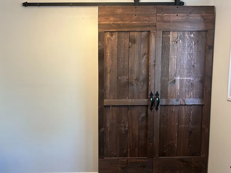 906 Cecylia Ct — Photo 14