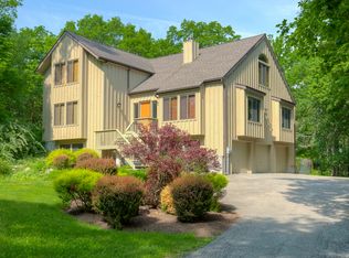 36 Farview Rd, Hopewell Junction, NY 12533