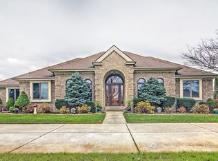 4951 E 107th Ct, Winfield, IN 46307