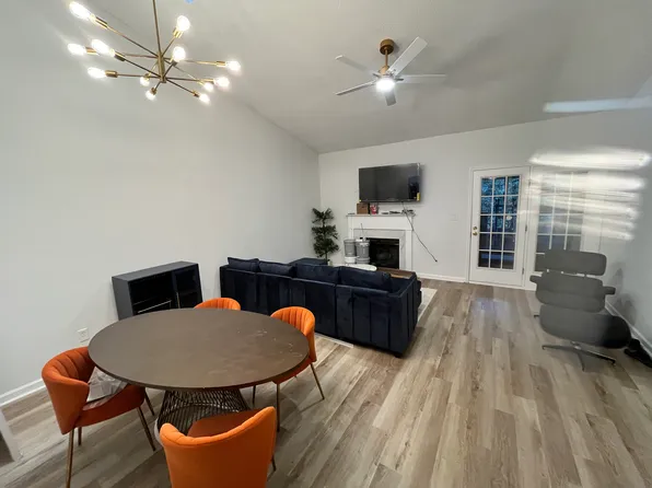 77 Forest Oaks Dr, Durham, NC 27705