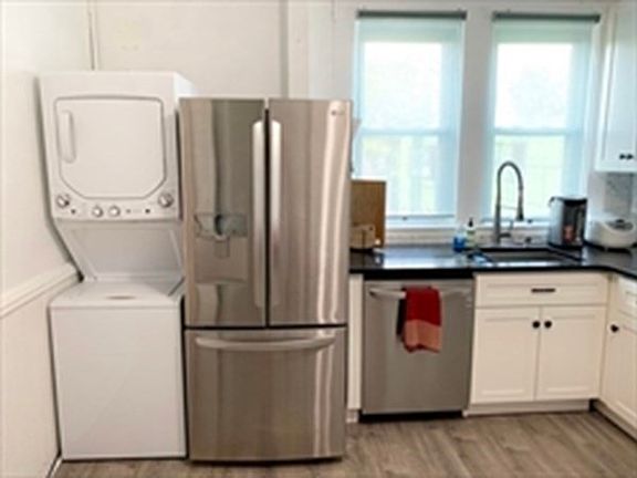 3rd image of 29-A Tremont St #3L