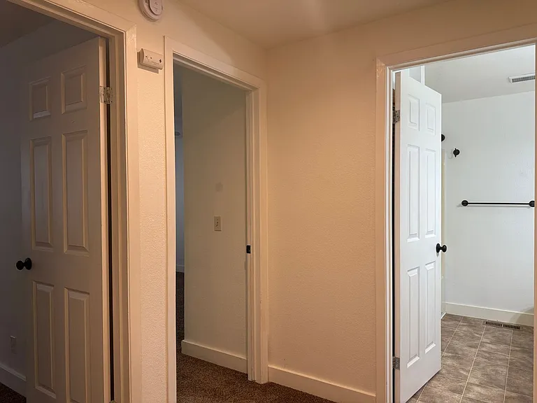 2592 NW Sherman Hill Rd — Photo 12