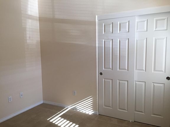 2nd image of 290 Riverdale Ct APT 1106