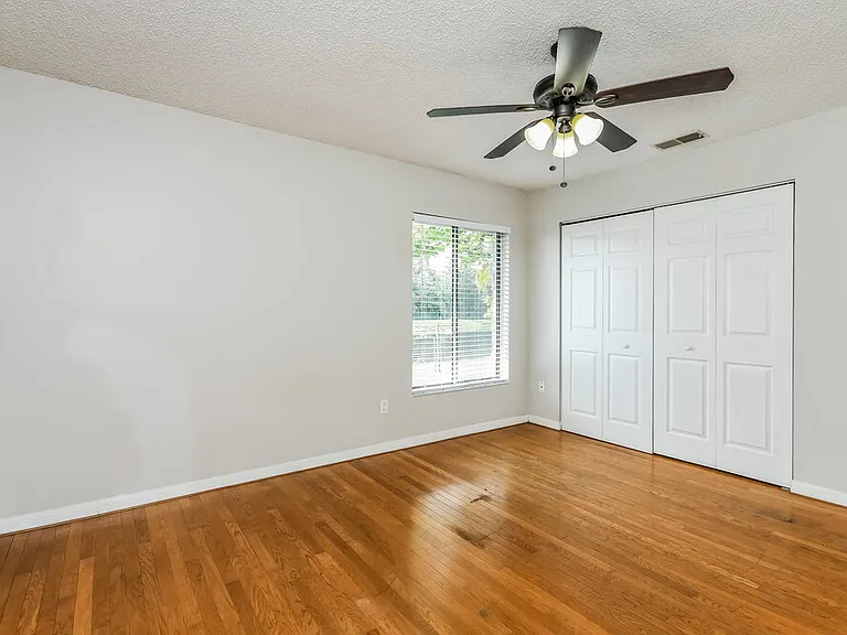 11389 Darlington Dr — Photo 10