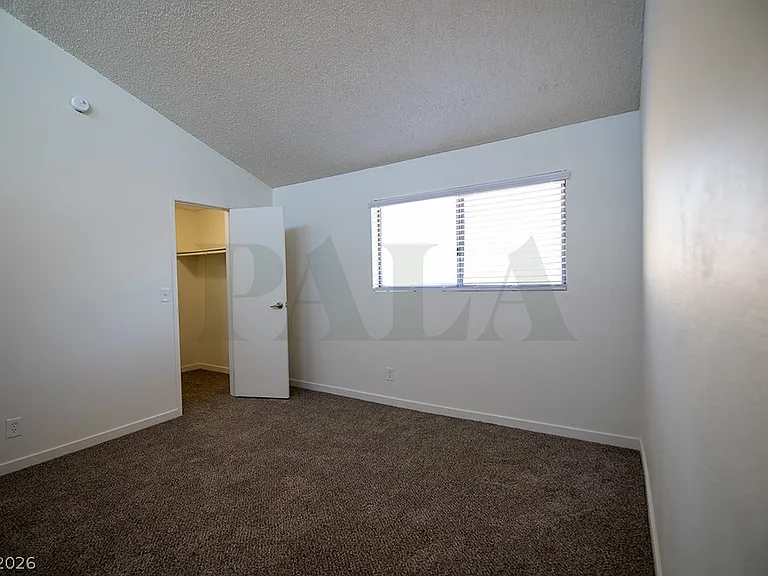 5196 Gray Ln #D — Photo 3