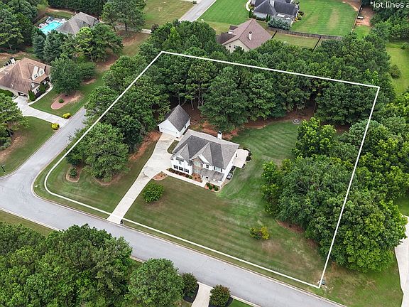 2nd image of 495 George Coggin Rd