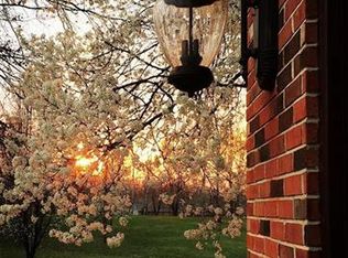 1401 Hartman Ln, Shiloh, IL 62221