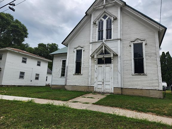 2nd image of 146 Church St