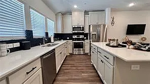 4704 Haltom Rd — Photo 3