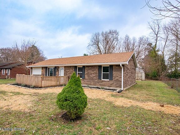 3rd image of 708 Theresa Ct