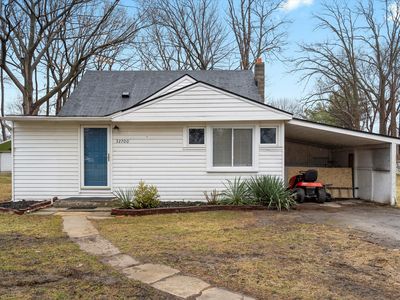 32700 Saint Vincent Ave, Warren, MI, 48092
