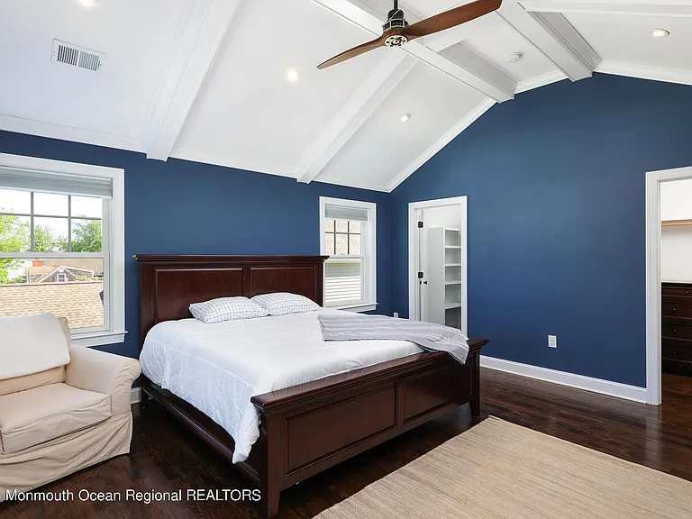155 Osborne Ave — Photo 24