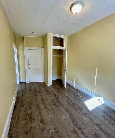 4 Linwood Sq #3 — Photo 6