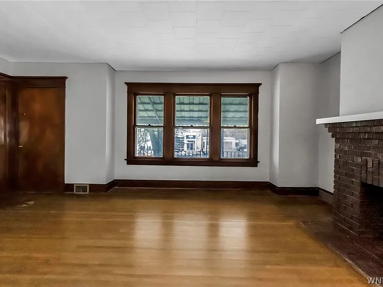 2514 Delaware Ave #2 — Photo 16