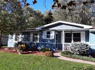 7121 Timberwood Dr, Davison, MI 48423