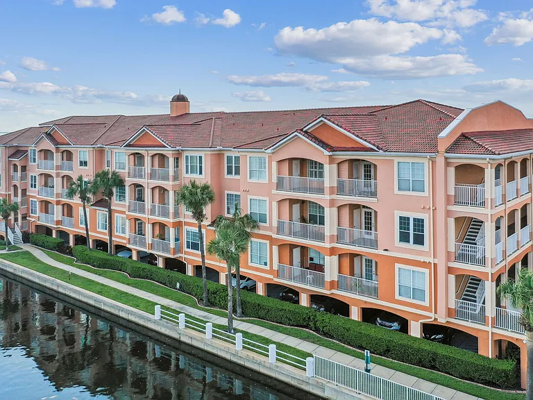 5000 Culbreath Key Way #9119 — Photo 4
