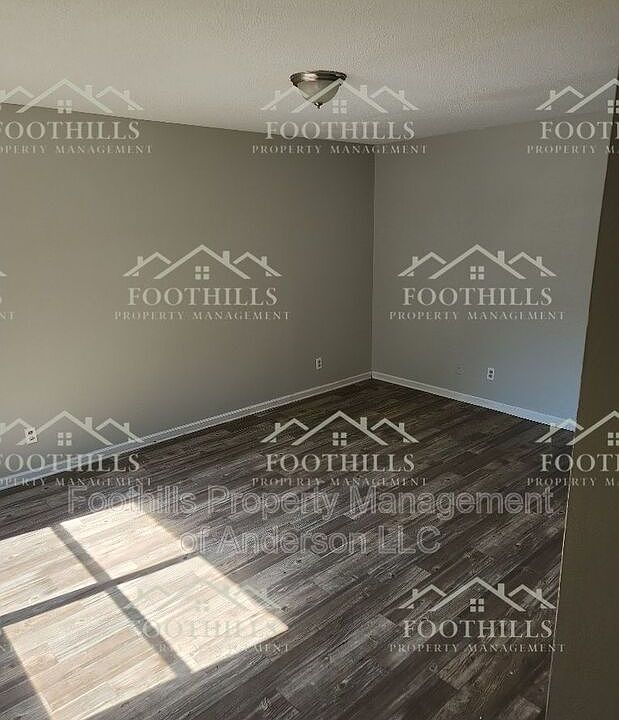 108 Woodland Dr Anderson SC Zillow