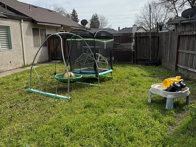 1469 Crossbill Way — Photo 9