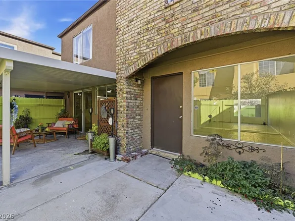 1400 Hialeah Dr APT B, Las Vegas, NV 89119