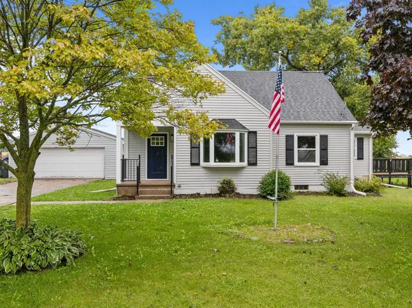 W3022 Tubbs Rd, Seymour, WI 54165