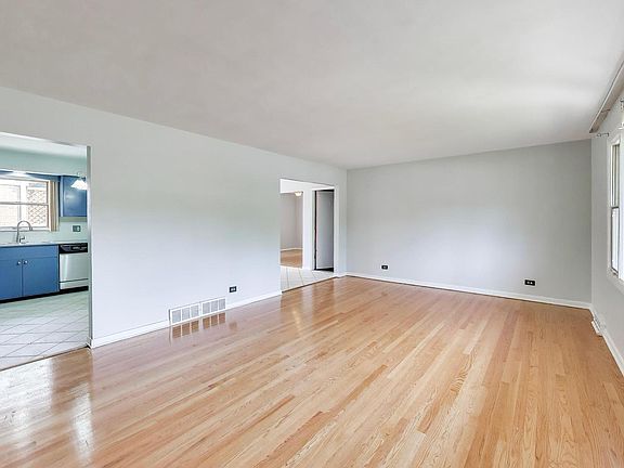 2nd image of 5455 S Catherine Ave