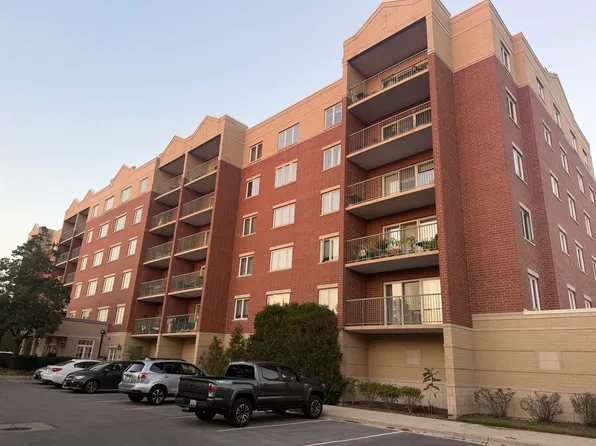 7400 Lincoln Ave Unit 506, Skokie, IL 60076
