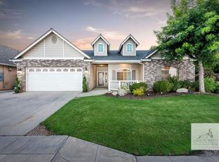 7973 N Woodrow Ave, Fresno, CA