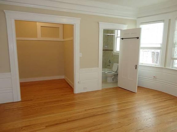 3rd image of 1372 Pine St #103