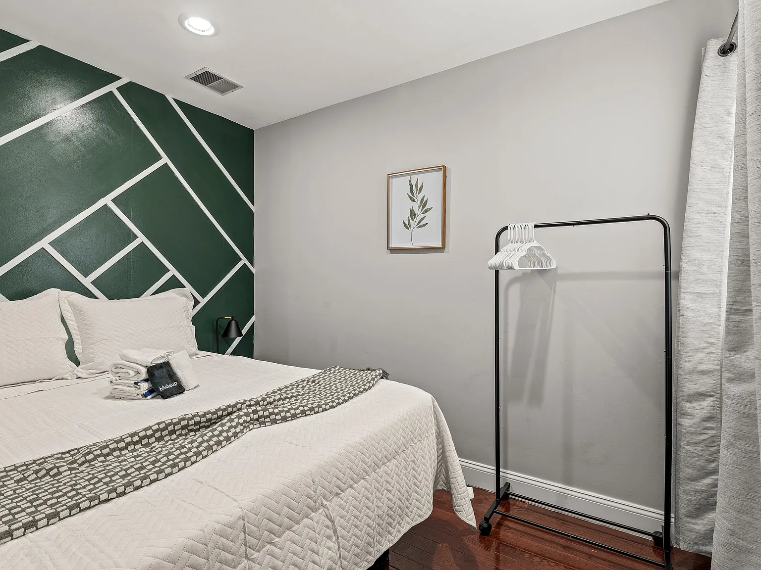 3 bed, 1432 sqft, $2,750 — Photo 3