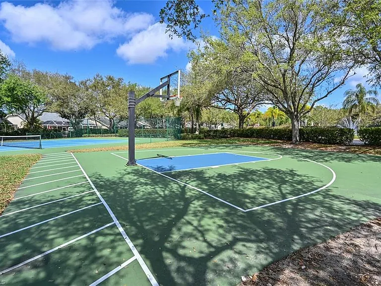 8260 Laurel Lakes Blvd — Photo 40