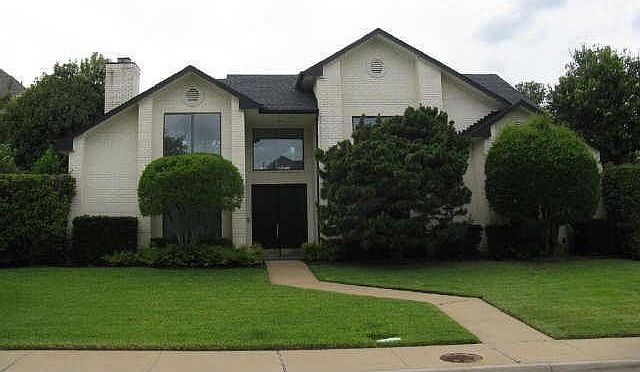 1st image of 18111 Hollow Oak Ct