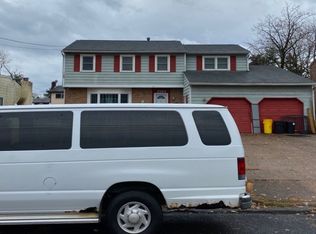 2569 Pettit Rd, Pennsauken, NJ 08109