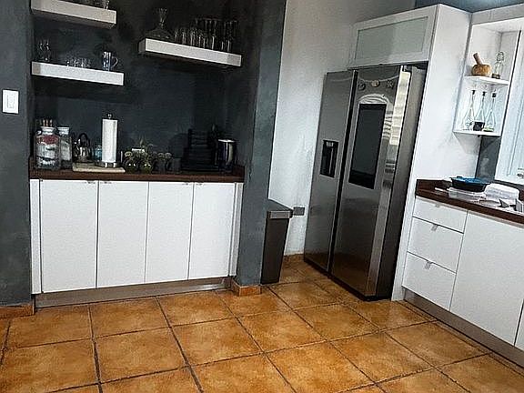 2nd image of 13 Quinto Patio St
