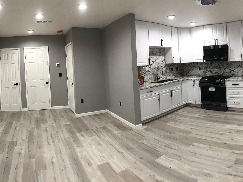 2nd image of 3423 E Madison Ave
