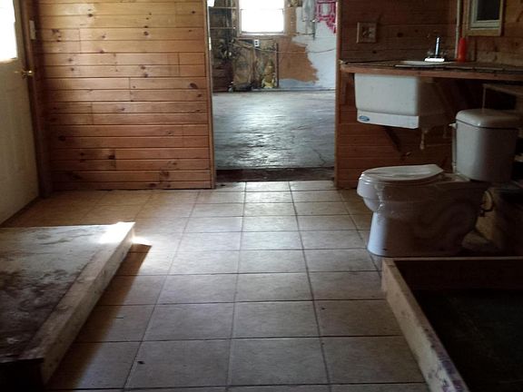 2nd image of 41 Cedarwood Dr