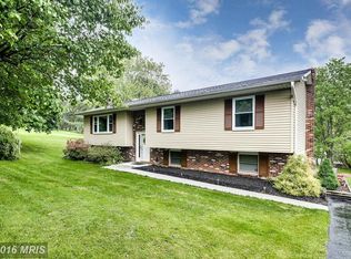 797 Iron Gate Cir, Sykesville, MD 21784