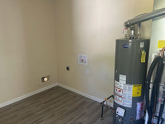 Washer/dryer hook up