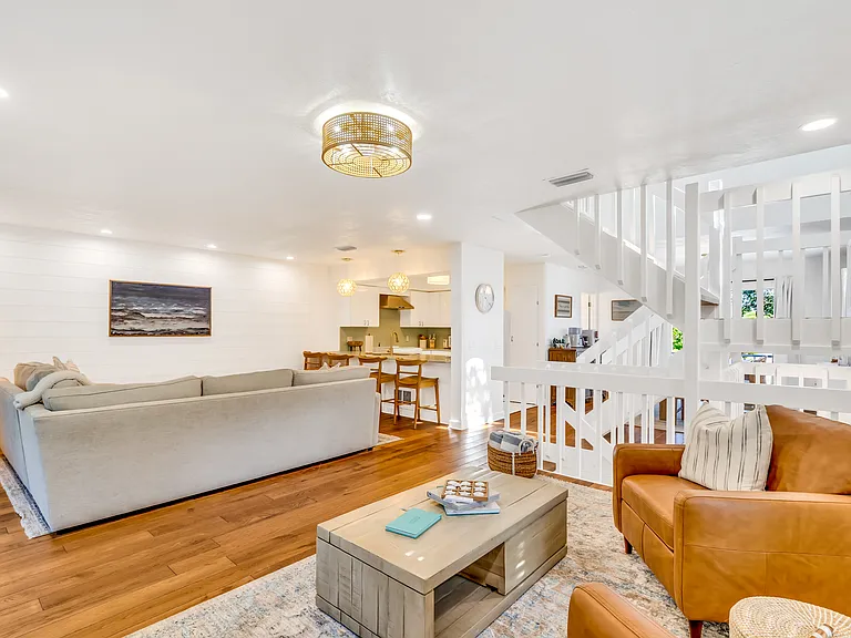 6250 Holmes Blvd #72 — Photo 10