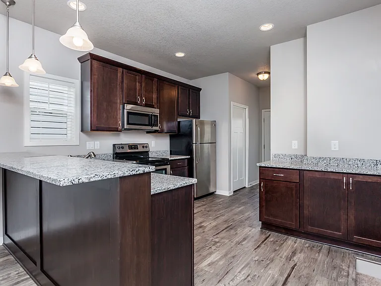 2071 SW Cascade Falls Dr — Photo 5
