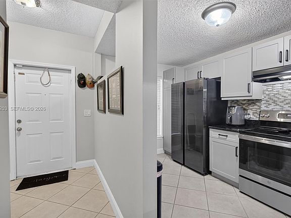 2nd image of 3176 SW 50th St