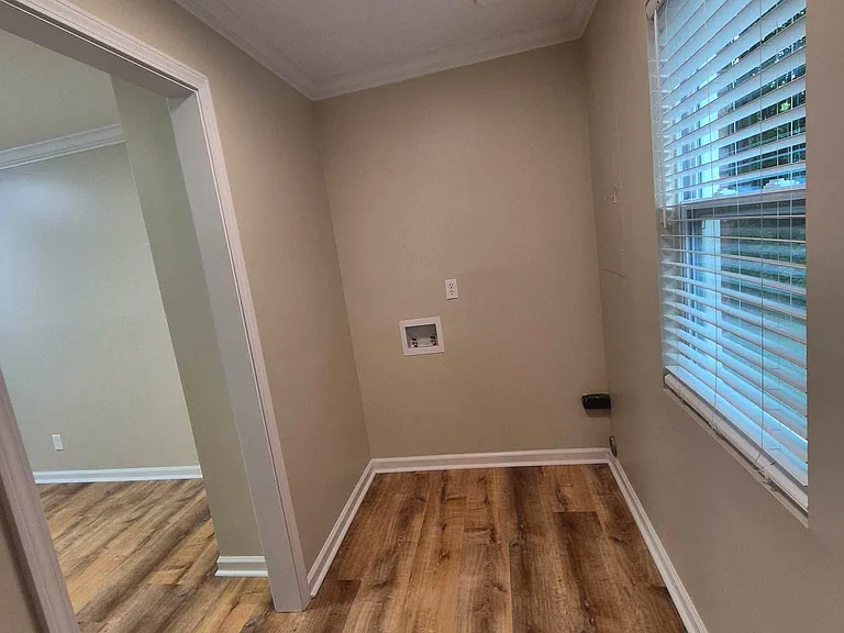 453 Old Epps Bridge Rd — Photo 10
