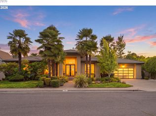 3222 Riverplace Dr, Eugene, OR 97401