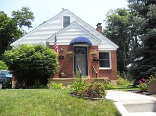 44 Pointview Dr, Troy, NY 12180