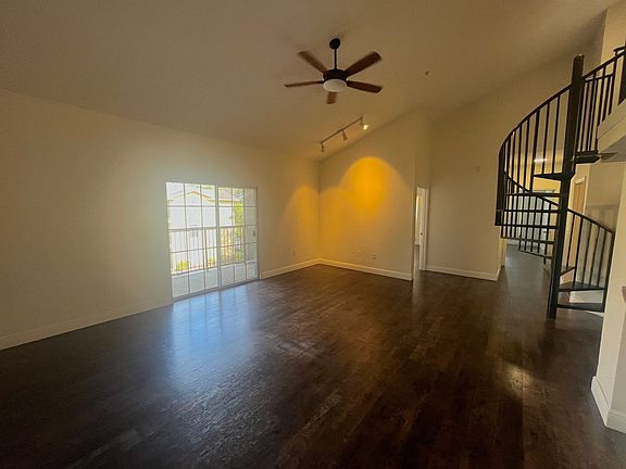 3rd image of 102 Vista Verdi Cir Unit 300