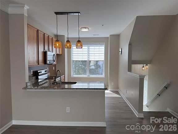 3rd image of 6320 Royal Celadon Way