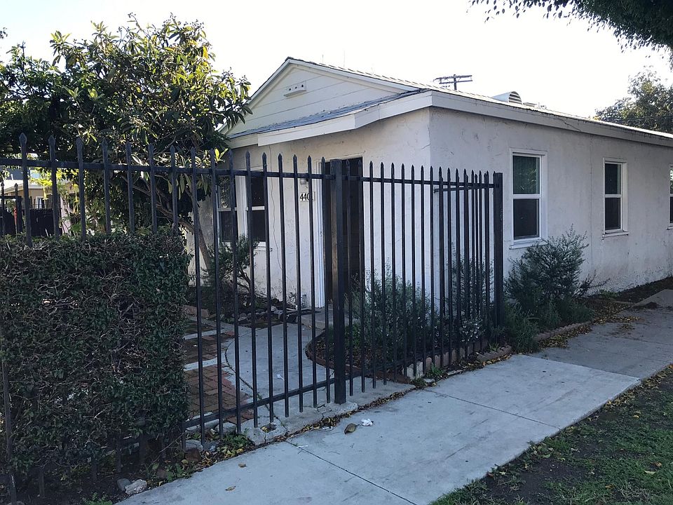 1st image of 4401 S Centinela Ave