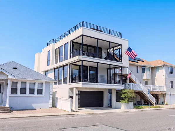 35 Wyoming Avenue, Long Beach, NY 11561